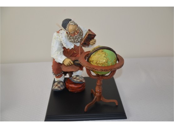 (#54) Santa Claus Sitting Reading With World Globe (globe Broke, But Easy Repair)