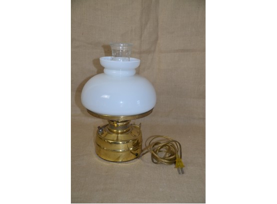 (#282) Vintage Gold Tone Hurricane Table Lamp White Glass Shade 14'H