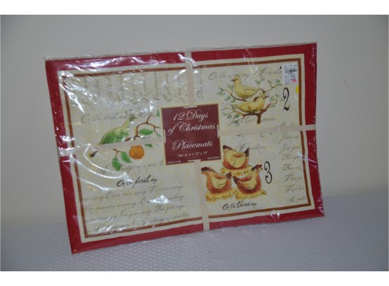 (#35) William Sonoma '12 Days Of Christmas' Fabric Placemats NEW In Package Set Of 4