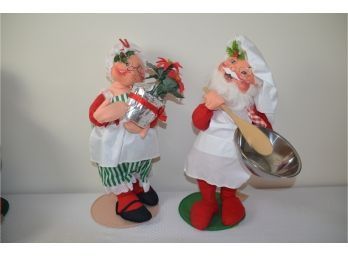 (#41) Annalee Dolls Mr. And Mrs. Claus (Mrs. Claus With Poinsette And Mr. Claus W/mixing Bowl And Spoon)1993
