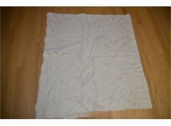 (#108) Lace Rectangle Table Cloth 64x72