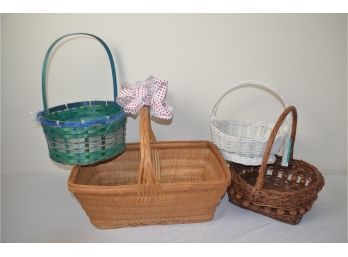 (#87) Assorted Baskets 9' And Large 11x16