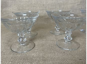 (#231) Glass 8' Bowl And Set Of 8 Dessert Cups