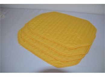 (#120) Yellow Quilted Kitchen Placemats Set Of 4