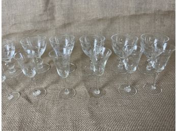 (#237) Vintage Crystal Etched Stemmed Cordial Glasses Set Of 20
