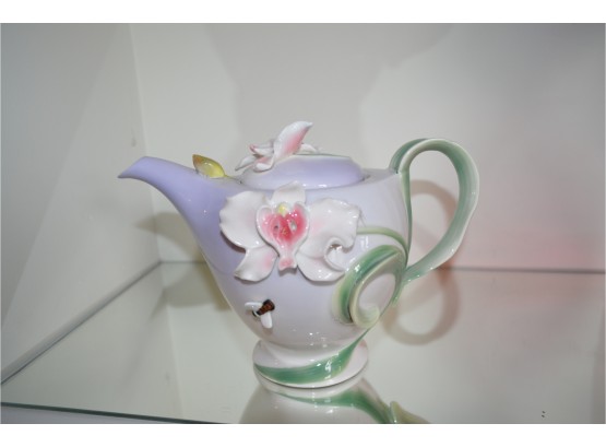 Handprinted Ceramic Tea Pot From Germany Jameson & Tailor 6'H X 9'W