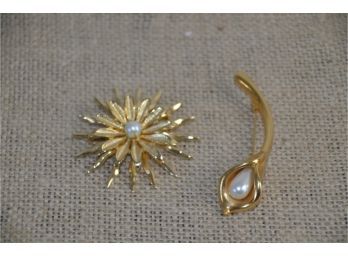 (#15) Lot Of 2 Pins 1- Gold Tone Orchid Pin Quality Pearl 2- Star Flower Center Pearl