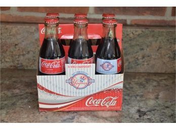 (#86) Coca Cola SIX Pack 8oz Bottles NY Yankees 100th Anniversary 2003