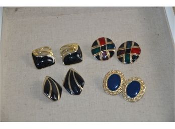 (#63) Lot Of 4 Pierced Earrings 1- Pair Of Gold Tone Black Enamel 2- Gold Tone With Navy Stone 3- Multi Color