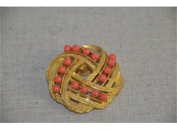 (#39) Quality Gold Tone Pin Inlay Coral Stones 1.75'