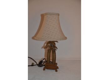 (#51) Resin Palm Tree Table Lamp 16' H With Shade