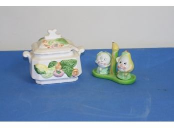 (#349) Antique Ceramic S&P Shaker W Stand & Ceramic Small Tureen ( Tureen Has Hairline Crack ) Check Photo's