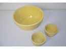 (#141) Vintage Ceramic Yellow Mixing Bowls 9' And 3.5'