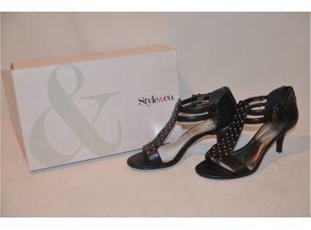 (#153) Style & Co. Black Low Heal Ankle Strap Open Toe Shoe Size 8 In Box - Gently Used