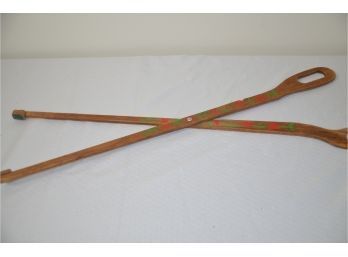 (#86) Replica Wooden Ice? Thongs 30' Long