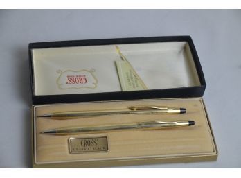 (#72) Vintage Cross Classic Black Pen & Pencil Gold Set Original Box - Works (Engraved Homeowners Name)