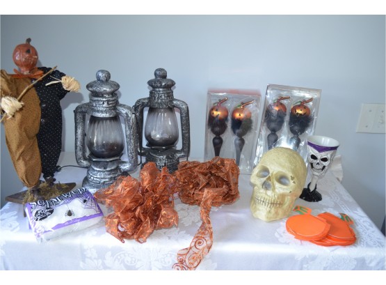 Halloween Decor - 2 Lighted Lanterns, Pumpkin Ornaments (#30)