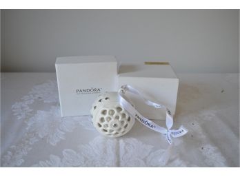 Pandora Ornament In Box  2011 (#42/32)