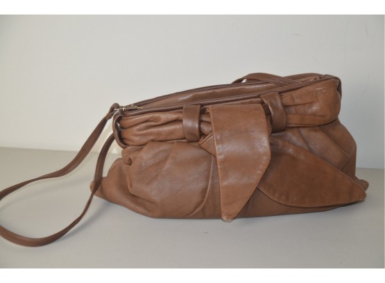 (#305) Vintage Tan Leather No Brand Name Handbag