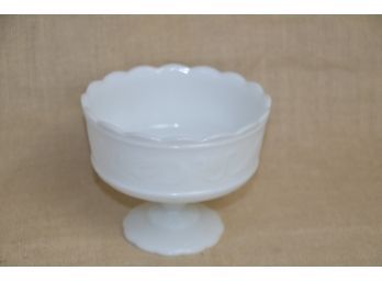 (#47) Vintage E.O. Brody & Co. White Milk Glass Pedestal Compote Bowl