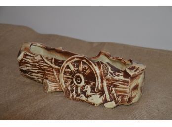 (#12) Unique Vintage McCoy USA Pottery Ducks Wagon Wheel Rifle Log Planter