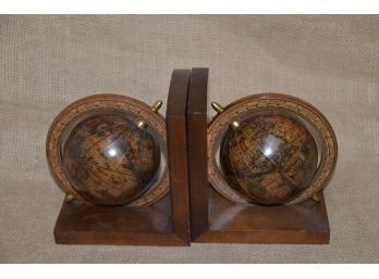 (#110) Pair Of World Globe Bookends