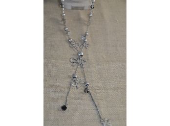 (#103) Silver Tone Extra Long 24' Adjustable Lariat Chain Bows / Glass Beads
