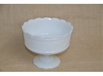 (#47) Vintage E.O. Brody & Co. White Milk Glass Pedestal Compote Bowl