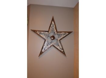 Metal And Wood Star Wall Decor