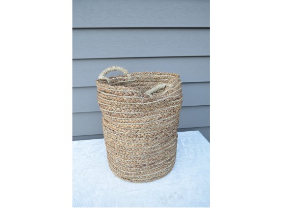 (#52) NEW Rope Basket (Hamper To Home Decor Storage) 16'H