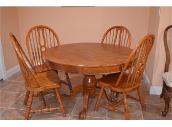 (#43) Solid Oak Round Table And 4 Chairs 4ft Round