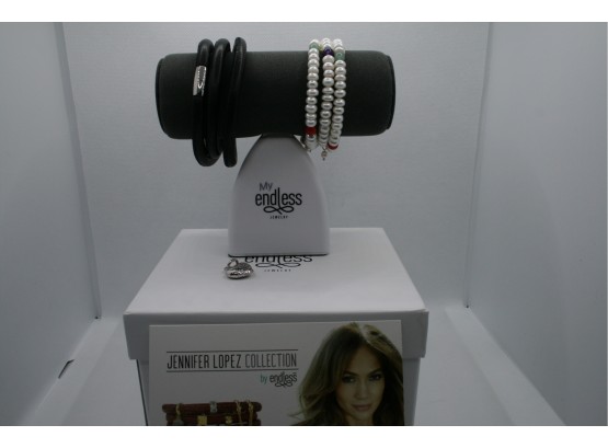 Jennifer Lopez 'my Endless' Stand &Charms Storage/ + Endless Bracelet & Memory Wire Pearl Bracelet