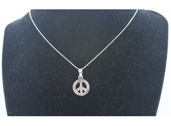 Peace Sign Pendent/ Stamped 925 - Chain 18' Box Chain/ Stamped 925/ Italy