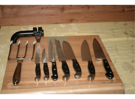 (#17)cutting Board / Henckel Knife Set-Germany 7pcs./  Shedders Claws-all-chad