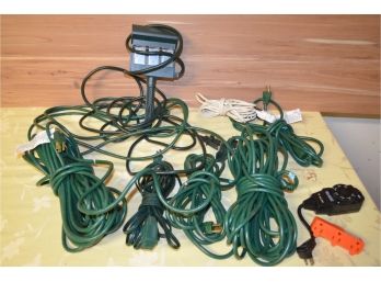 (#85) Mixed Bag. Of Extension Cords (7) , Timer,