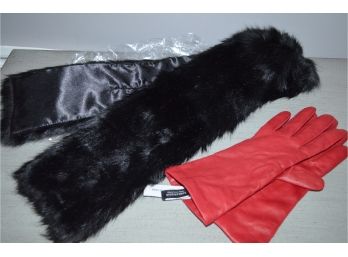 NEW Faux Fur Scarf And Leather Gloves