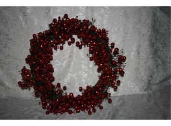 (#6a) 18' Artificial Red Berry Wreath Plastic
