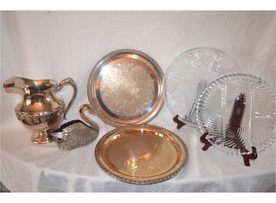 (#8) Oneida And Rogers Silver Plate Tray With Glass Relish Plate  Napkin Holder  Pitcher