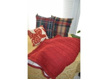 (#51) Newport Decorative Pillows (2), Throw Blanket, Smaller Pillow (1)