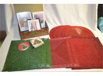 (#336) Christmas Beaded Place Mats, Cards, Storage Box