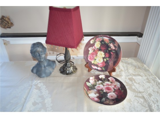 (#386) Table Lamp, Decorative Plastes,