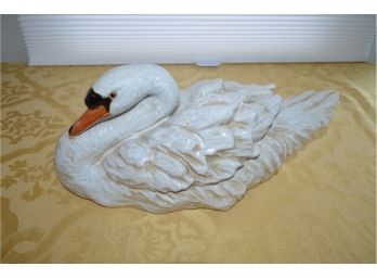 (#76) Ceramic Swan (16' Long X 7'Wide)