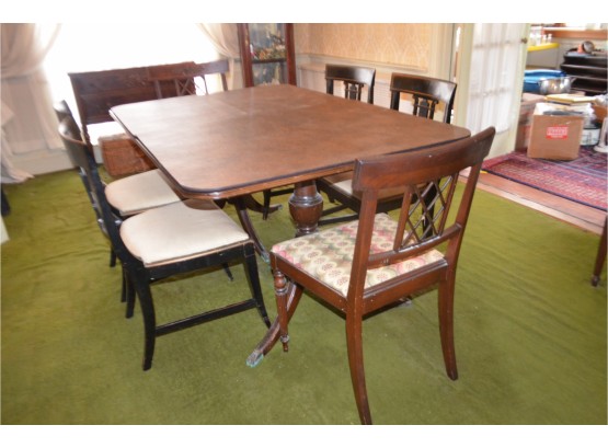 Vintage Pedestal Dining Table (with Pads) And Chairs (2 Sets Of Different Chairs)
