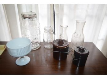 (#90) Large 4qt Vintage Mason Jar, Milk Glass, Crock Butter