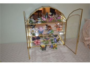 (#7) Table Curio Cabinet Assortment Of Porcelain Franklin Mint Butterfly Collection