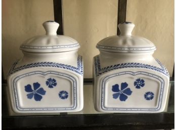 (#102) Villeroy & Boch Farmhouse Touch Blue Small Canisters (2)