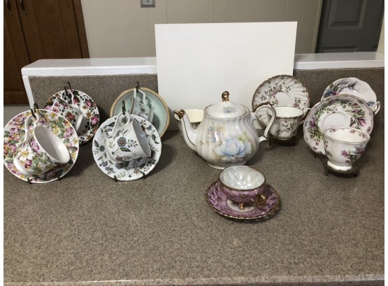 (#100) Vintage Tea Cups & Saucers With Decorative Stands - See Details