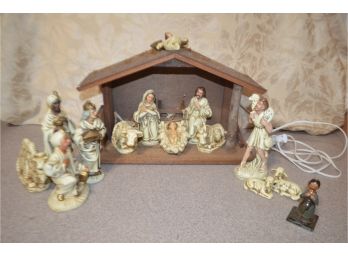 (#173) Hand-painted Japan Nativity Set -see Details
