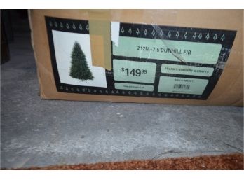 (#180) 7.5ft Faux Dunhill Fir Christmas Tree