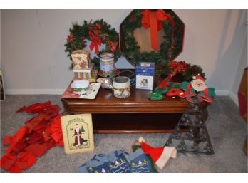 (#181) Christmas Decor (Wreaths, Tins, Gift Boxes, More...)